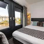Western Le Moulin De מלון 3*