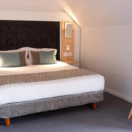 מלון Western Le Moulin De 3*