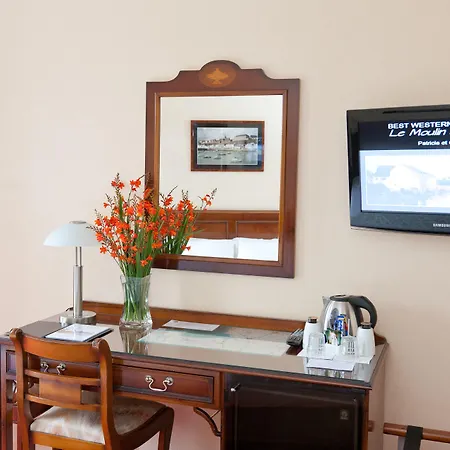 מלון Western Le Moulin De 3*