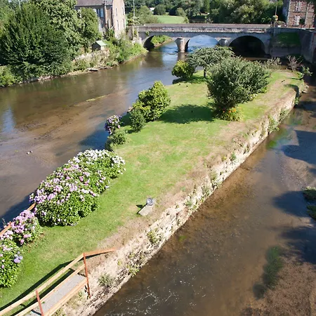 ホテル ベストウエスタン ル ムーラン ドゥ デュセイ 3*