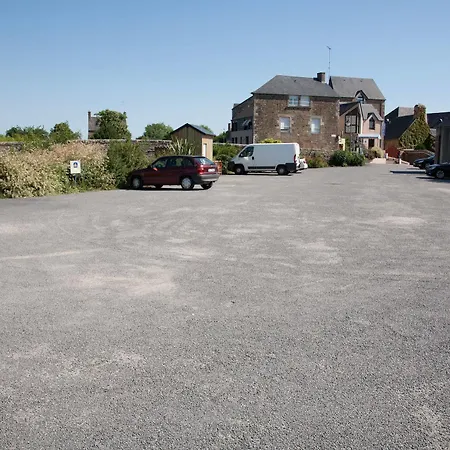 ベストウエスタン ル ムーラン ドゥ デュセイ 3*