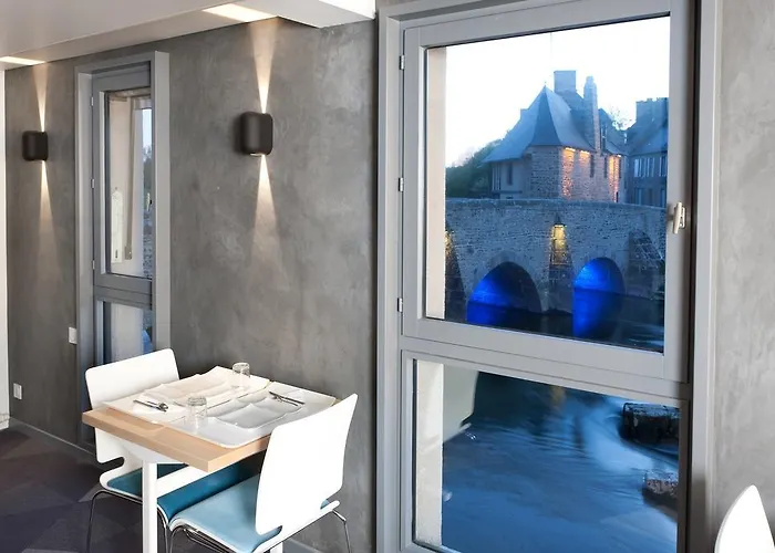 Hotel Western Le Moulin De Ducey-Les Cheris