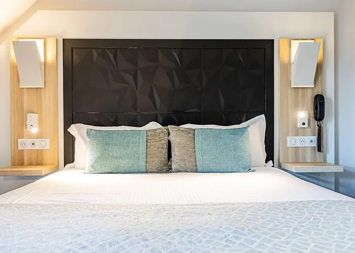 Western Le Moulin De Дюси-Ле Шери