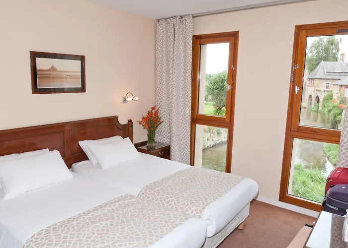 Western Le Moulin De Ducey-Les Cheris