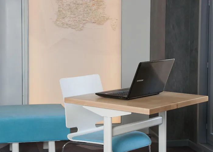 Western Le Moulin De